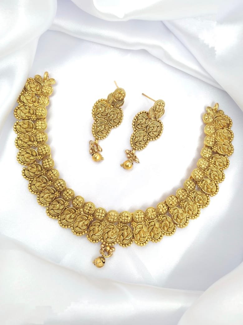 premium quality matte finish necklace set