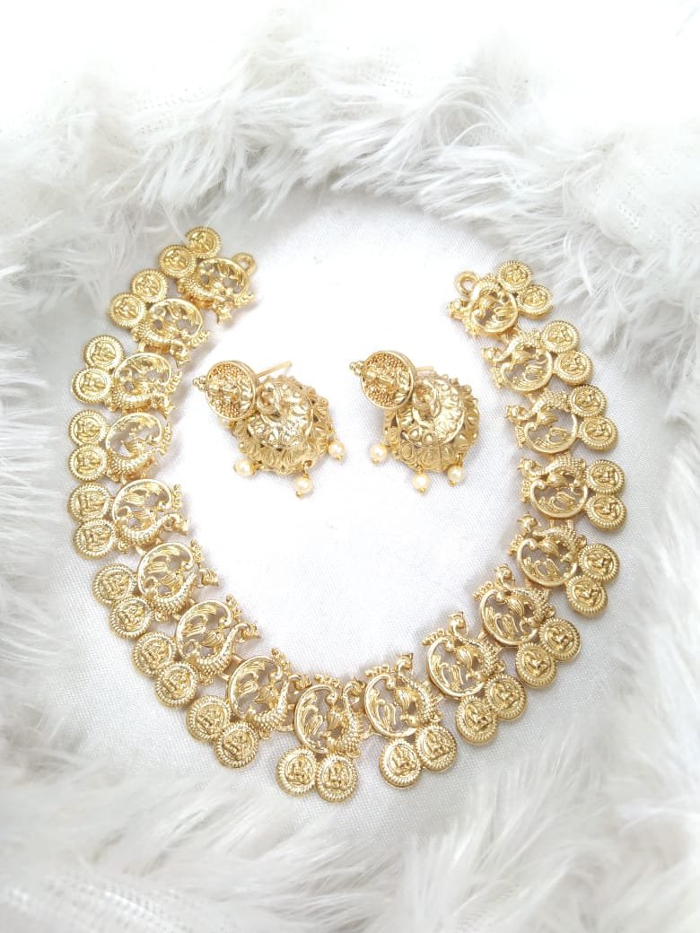 premium quality matte finish necklace set